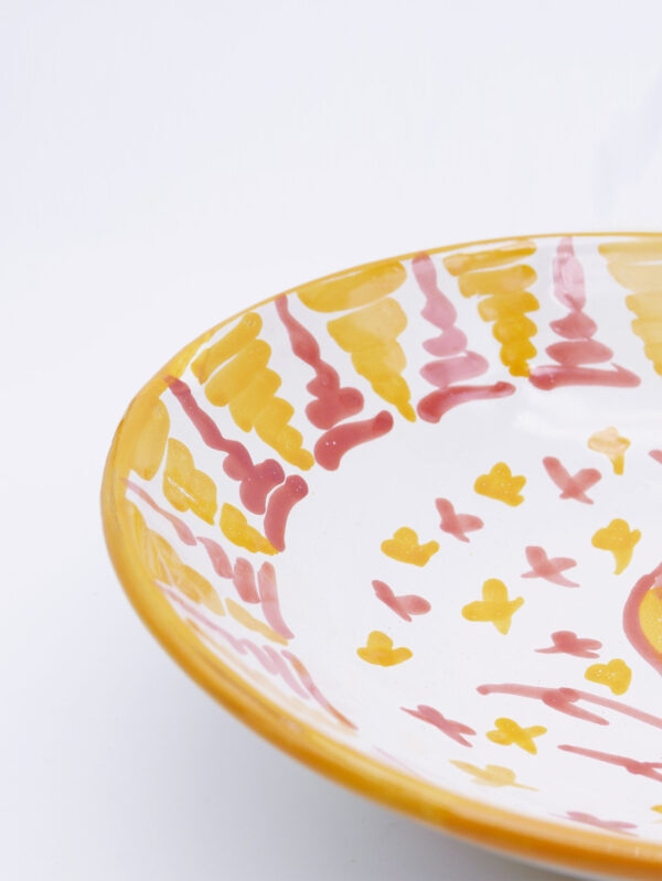 Yellow parakeet dish (Granada)