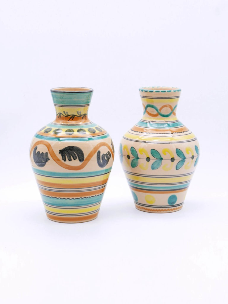 Vase en céramique peint à la main - Motifs frises abstraites et décoratives